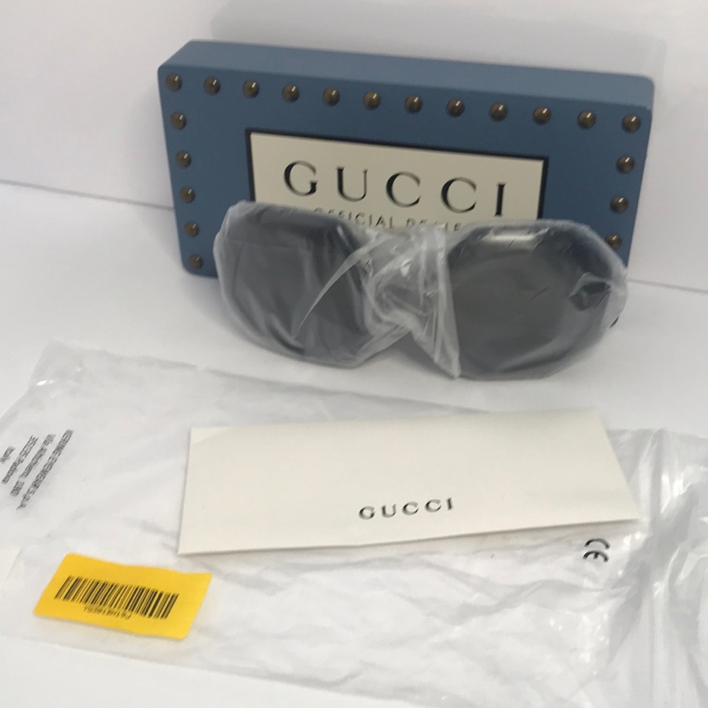 NEW GUCCI GG1242S 001 OVERSIZED ROUND WOMEN’S SUNGLASSES GUCCI GG1242S BLACK - Picture 4 of 11